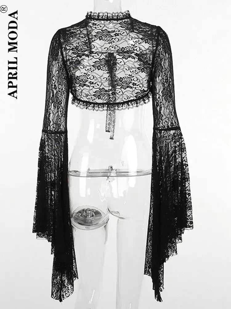 Women Black Lace Shrug Bolero Short Flare Sleeve Cropped Jacket Shrug for Wedding Evening Prom Gothic Costumes Aesthetic Tops