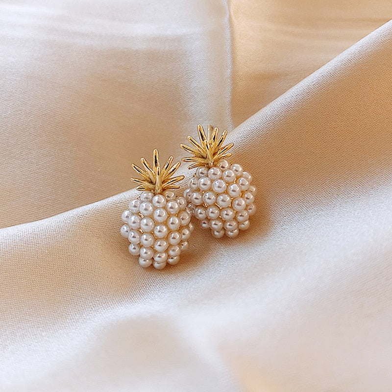 Pineapple Pearl Earrings French Retro High-quality Earrings Net Red Temperament Female 2022 New Wave Earrings Prevent Allergy