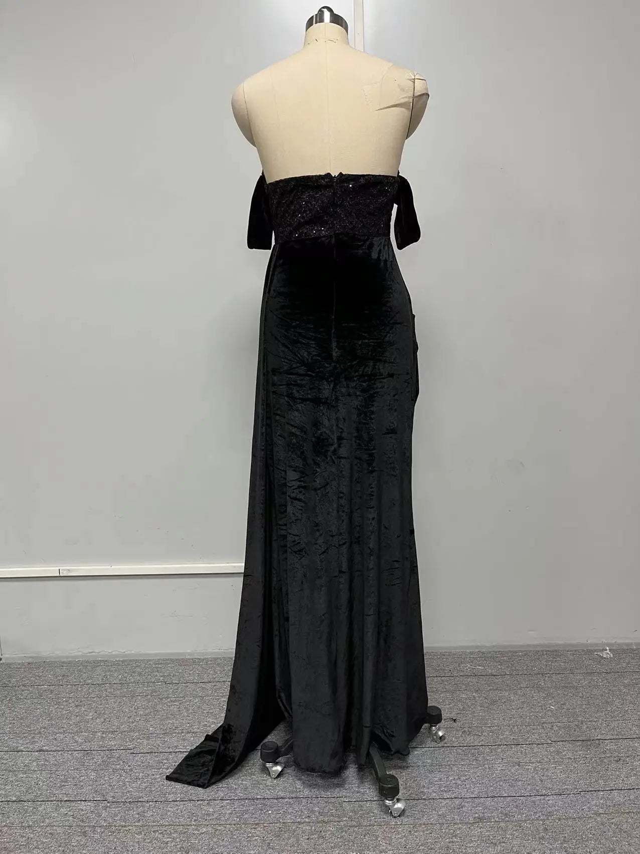 Black Lace Off the Shoulder Mermaid Gown