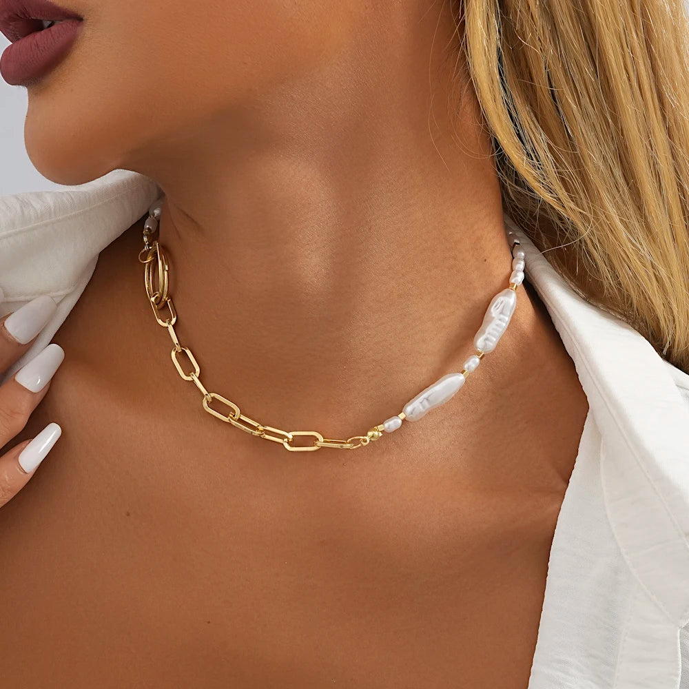 Romantic Trend Niche Irregular Imitation Pearl String Gold Plated O-Chain Splice Necklace Fashion For Women Ball Jewelry Gift