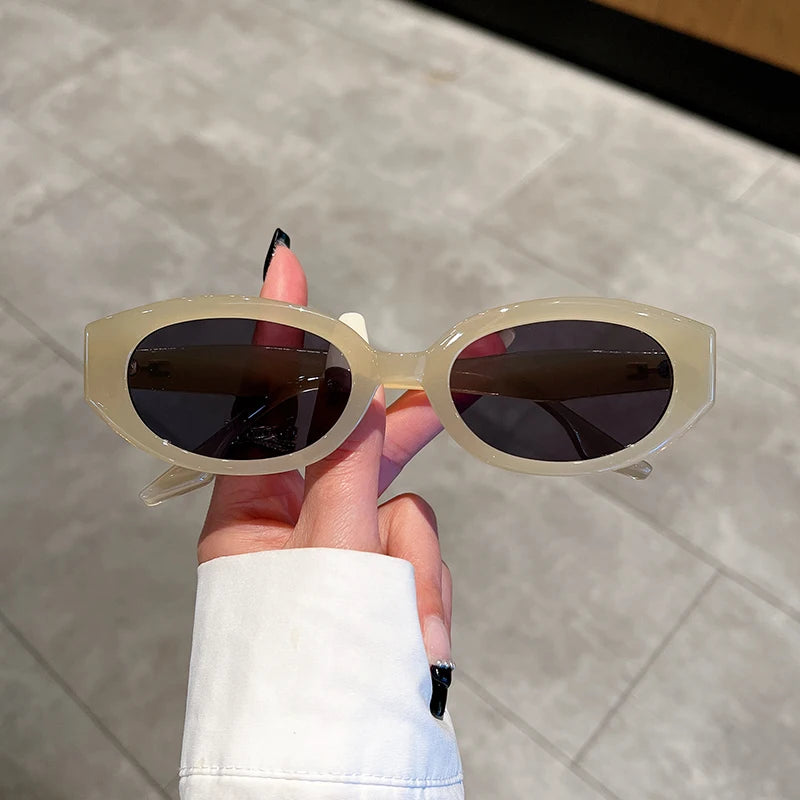 KAMMPT Vintage Oval Sunglasses Women Fashion Retro Female Sun Glasses New Trendy Luxury Brand Designer UV400 Lady Shades Eyewear