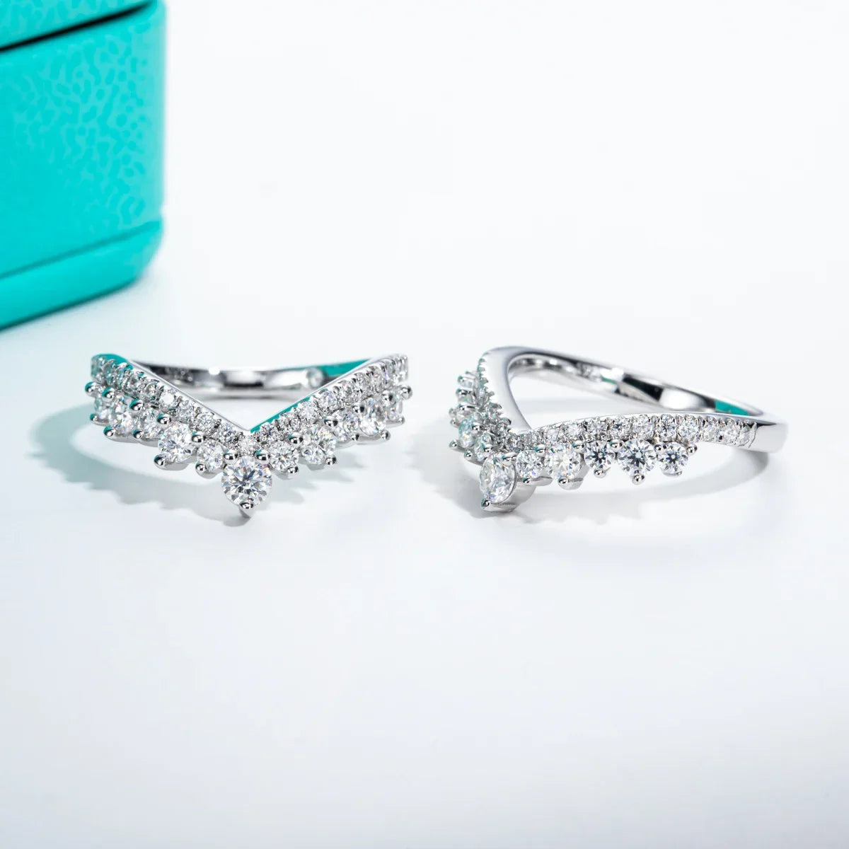 Crown Jewel 18K Gold Plated 3mm D Color Moissanite Sterling Silver Bridal Ring Set