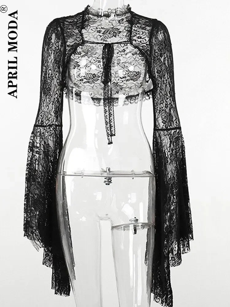Women Black Lace Shrug Bolero Short Flare Sleeve Cropped Jacket Shrug for Wedding Evening Prom Gothic Costumes Aesthetic Tops
