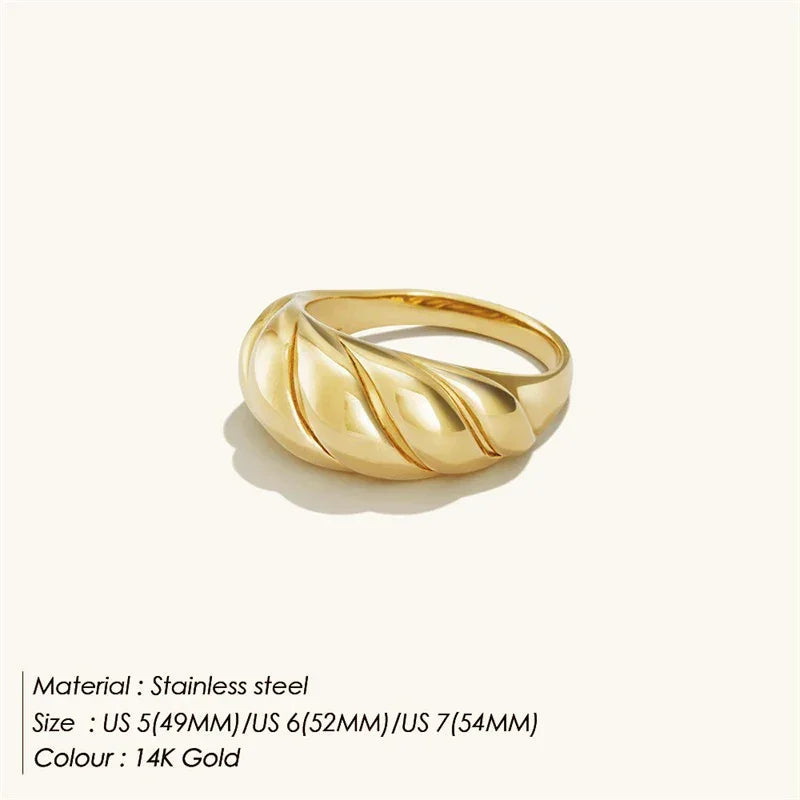 Fashion Ring 316L Stainless Steel Ring Anillo Ringen Mujer Women Rings Bague Couple Matching Jewlery Fashion Gifts Do not fade Luxlife Brands