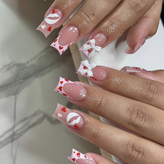 24pcs Valentine French False Nail with Red Heart Lip Print Design Press on Nail Pearl Bowknot Fake Nails Full Cover Manicure Tip