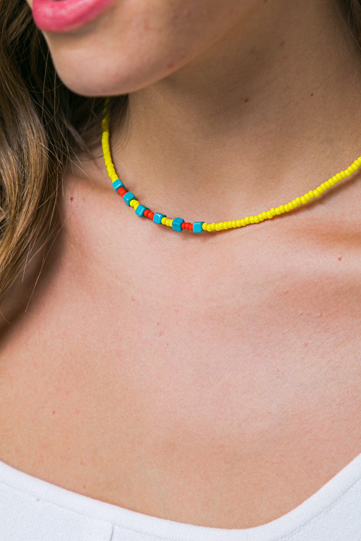 ZOLA VEADED NECKLACE Flying Tomato