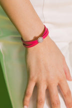 THE DAISY NEVER TAKE OFF BRACELET Flying Tomato