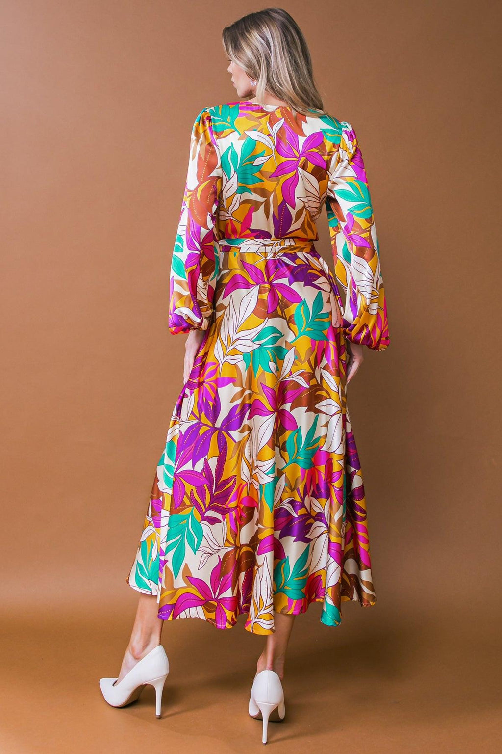CAREFREE CONFIDENCE WOVEN MIDI DRESS Flying Tomato
