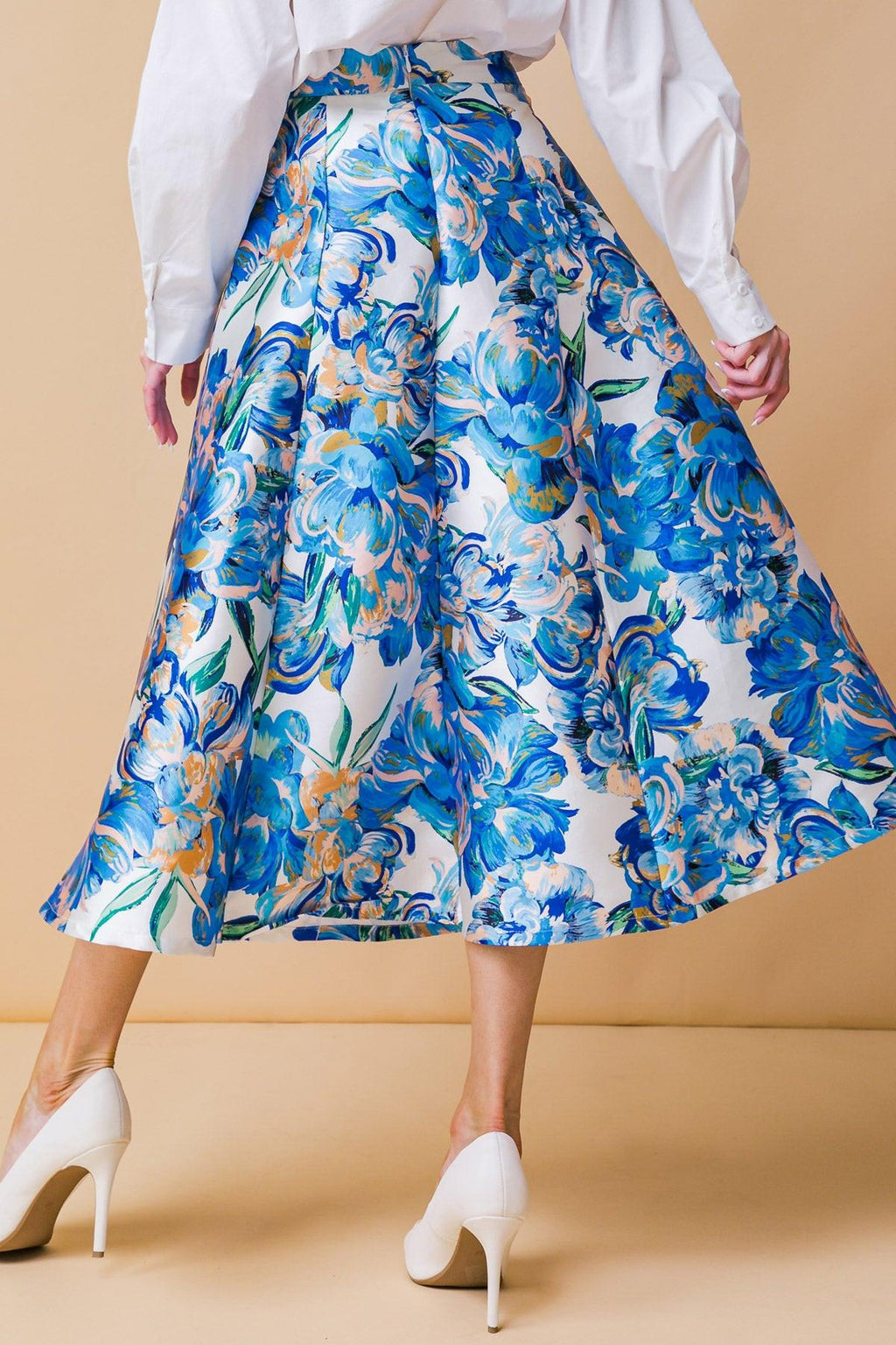 LIMITLESS RADIANCE WOVEN SKIRT Flying Tomato