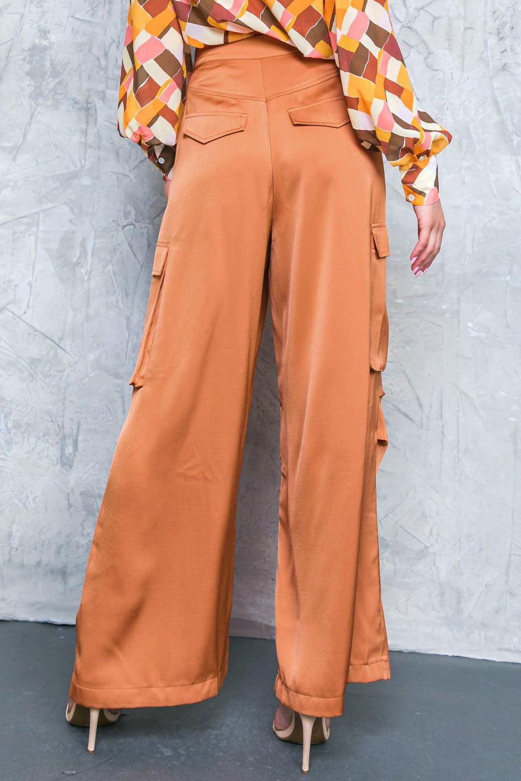GRACEFUL MOVEMENTS PANTS Flying Tomato