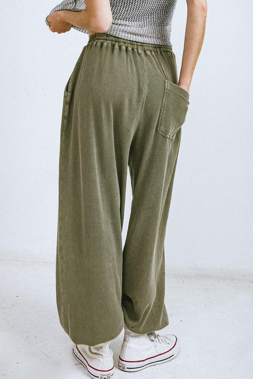 A CHILL MOMENT JOGGER PANTS Flying Tomato
