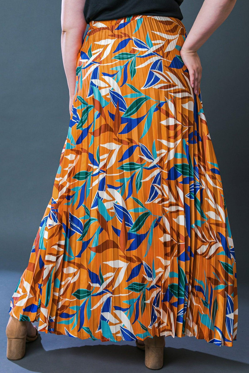 FEELS LIKE FALL WOVEN MAXI SKIRT Flying Tomato
