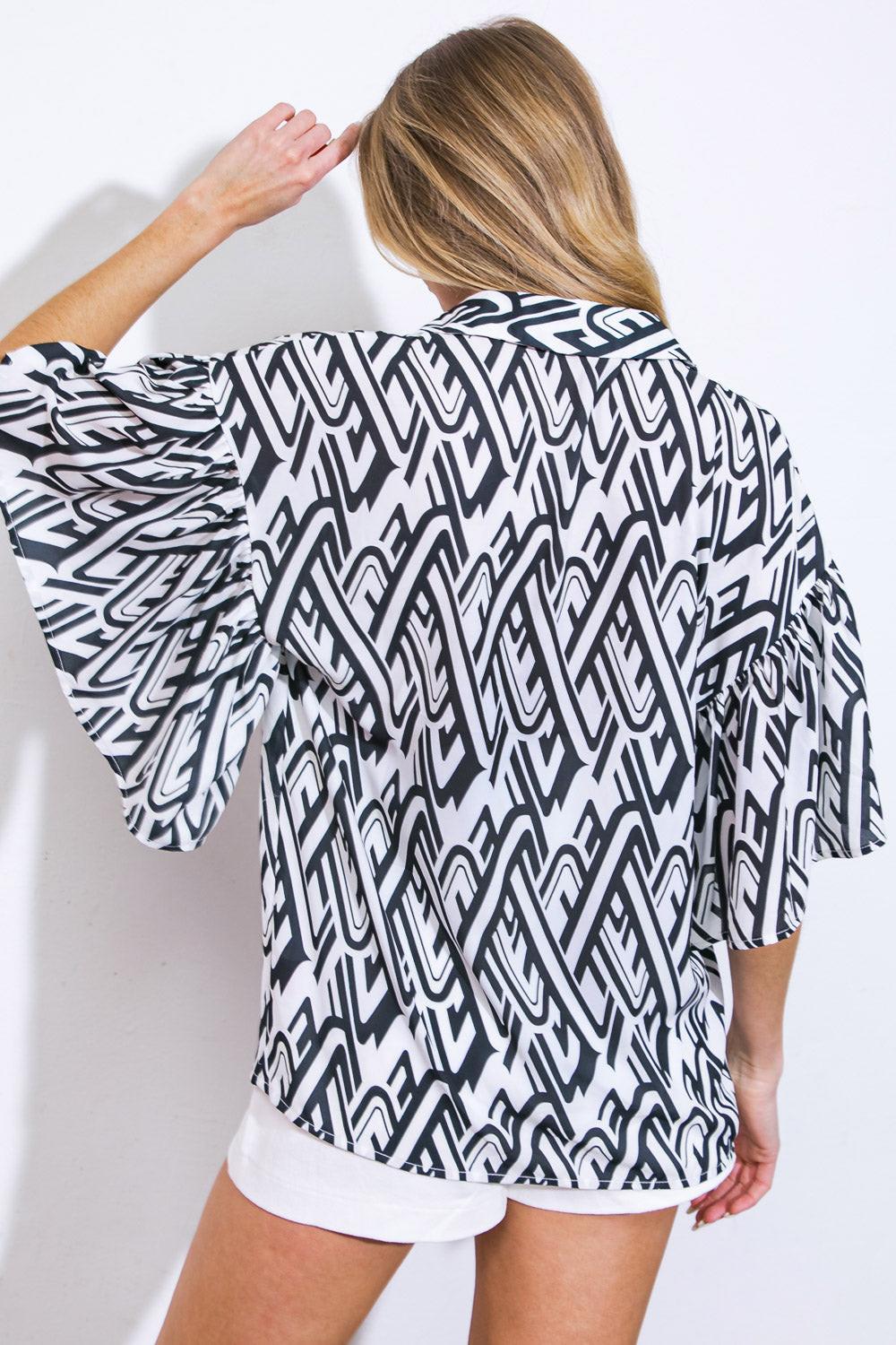 PRETTY ON POINT WOVEN TOP Flying Tomato