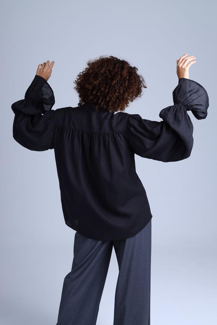 Protagonista Tencel Bow-Tie Black Blouse With Voluminous Airy Sleeves