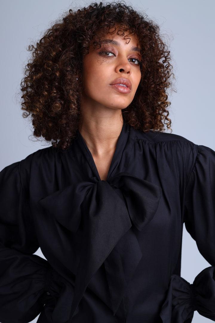 Protagonista Tencel Bow-Tie Black Blouse With Voluminous Airy Sleeves ETNA