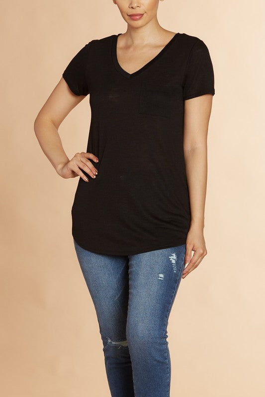 ONE POCKET, V-NECK SHORT SLEEVE BOYFRIEND TEE Bella Moda Latina