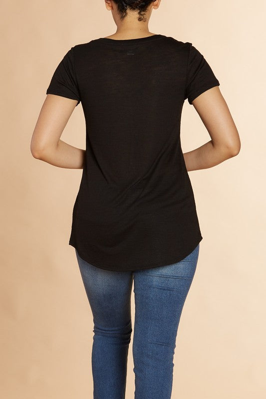 ONE POCKET, V-NECK SHORT SLEEVE BOYFRIEND TEE Bella Moda Latina