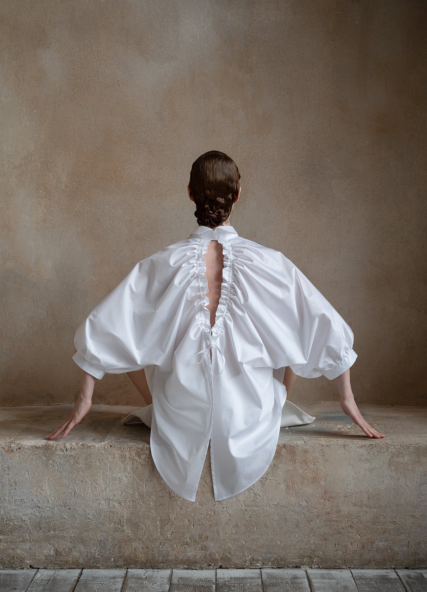 Prima Open-Back Cotton Shirt