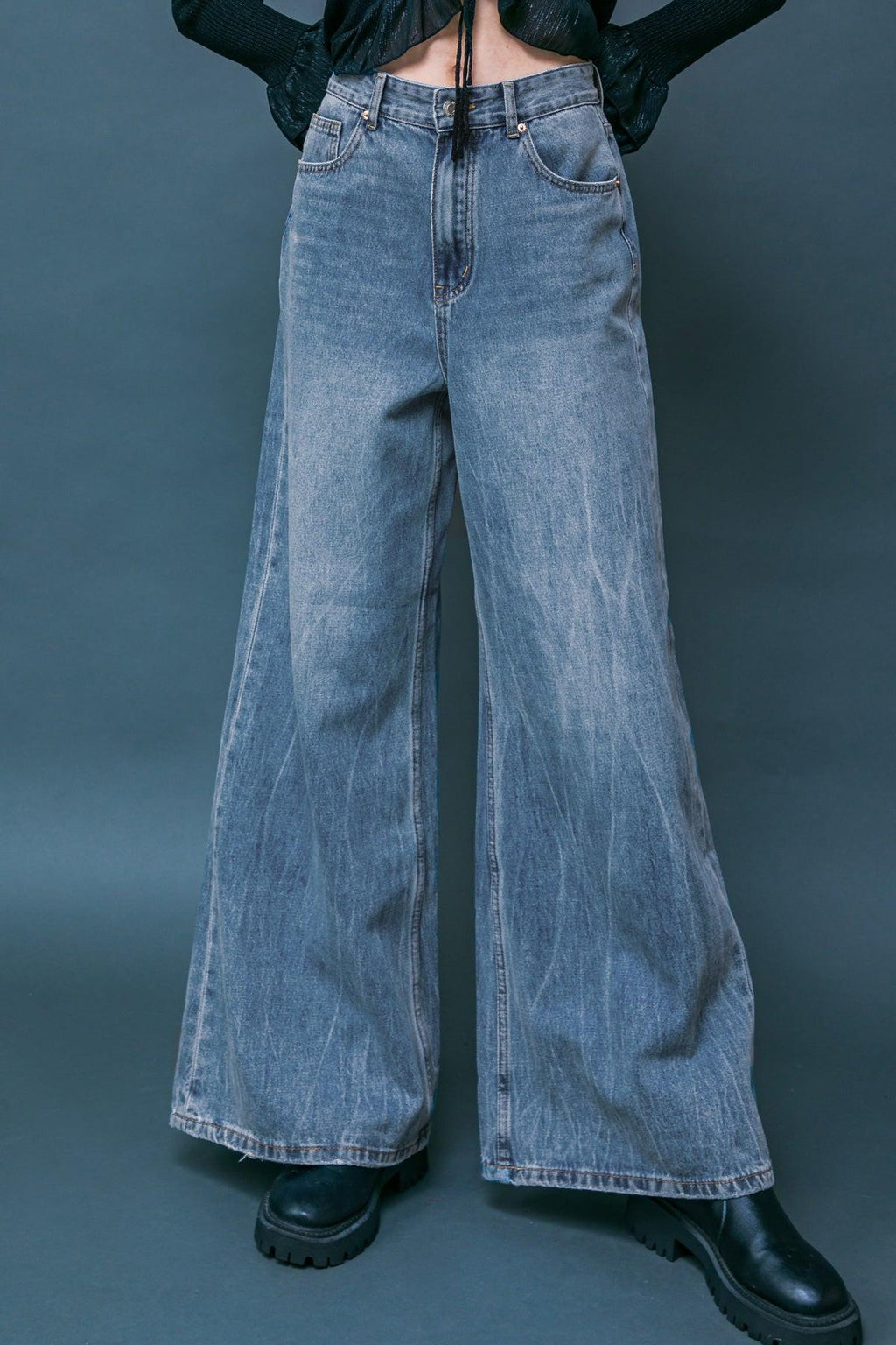 DARING TREND WASHED DENIM PANTS Flying Tomato