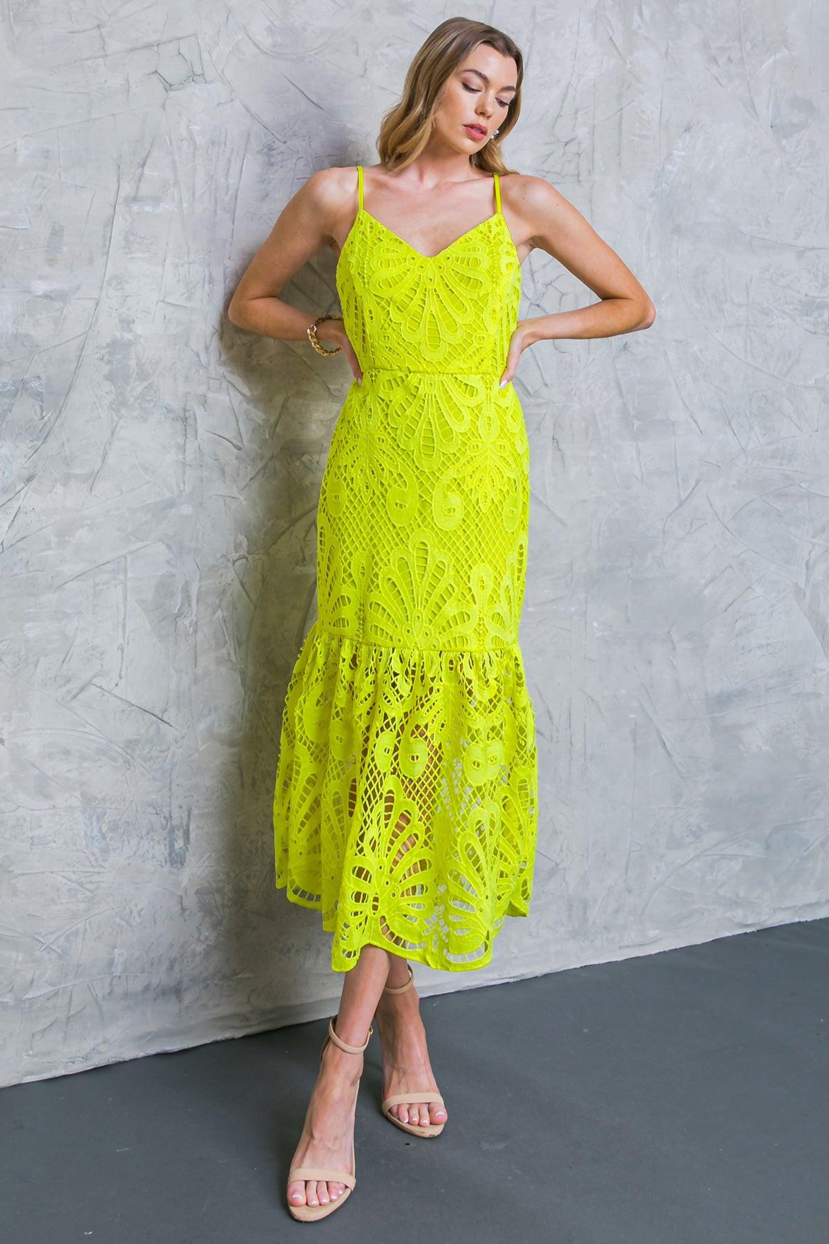 MANHATTAN VILLAGE LACE MIDI DRESS Flying Tomato