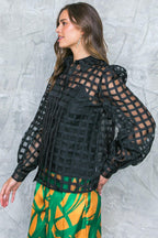 FLUTTERING ON WOVEN TOP Flying Tomato
