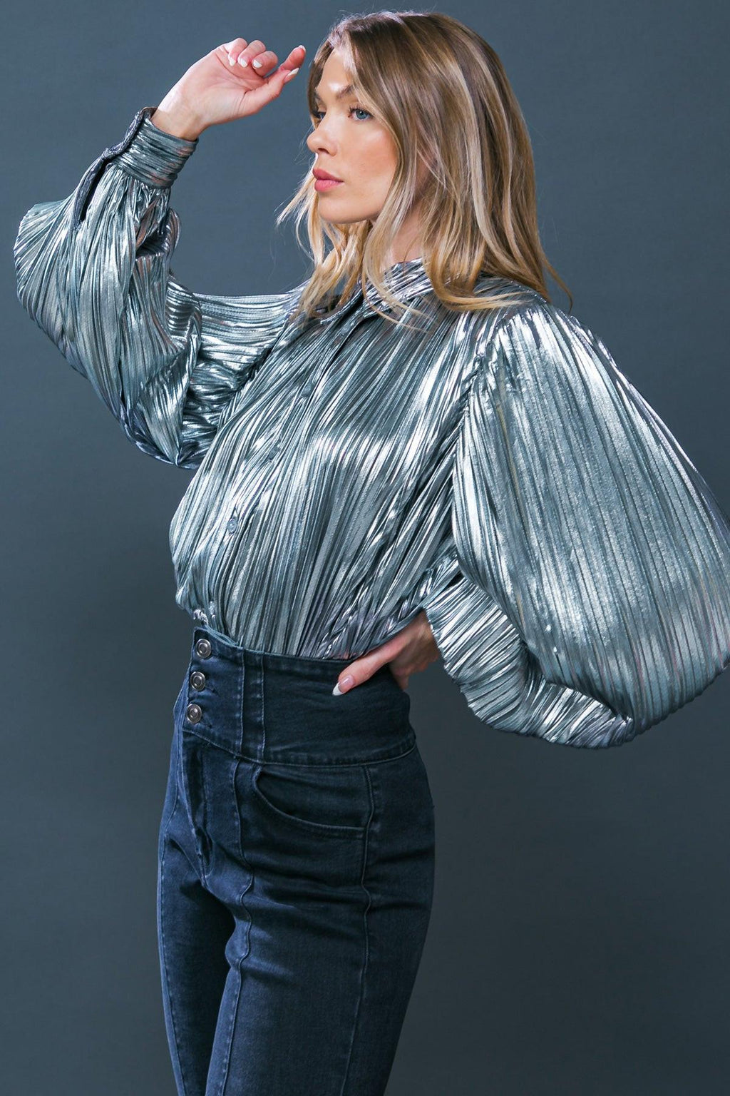 RUNWAY TREND FOILED TOP Flying Tomato