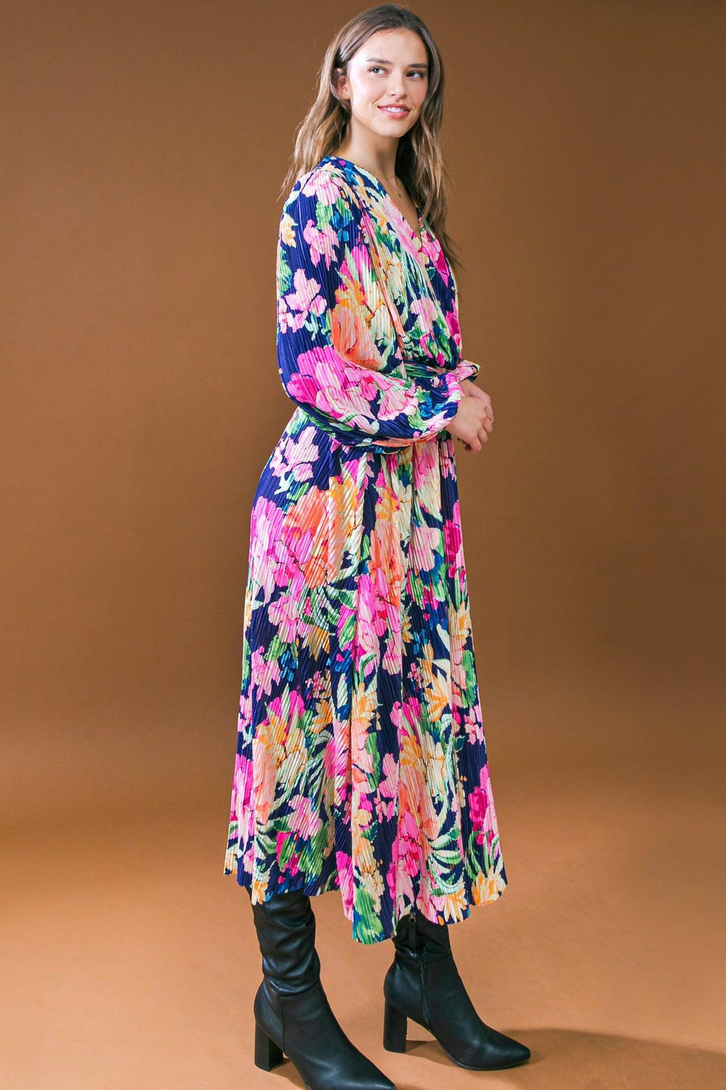 BREATHTAKING MOMENT WOVEN PLISSE MIDI DRESS Flying Tomato