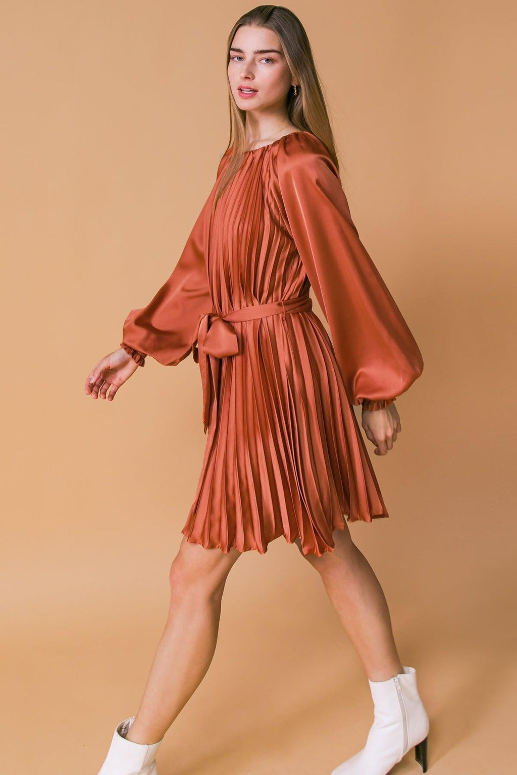 GAME CHANGER WOVEN MINI DRESS Flying Tomato