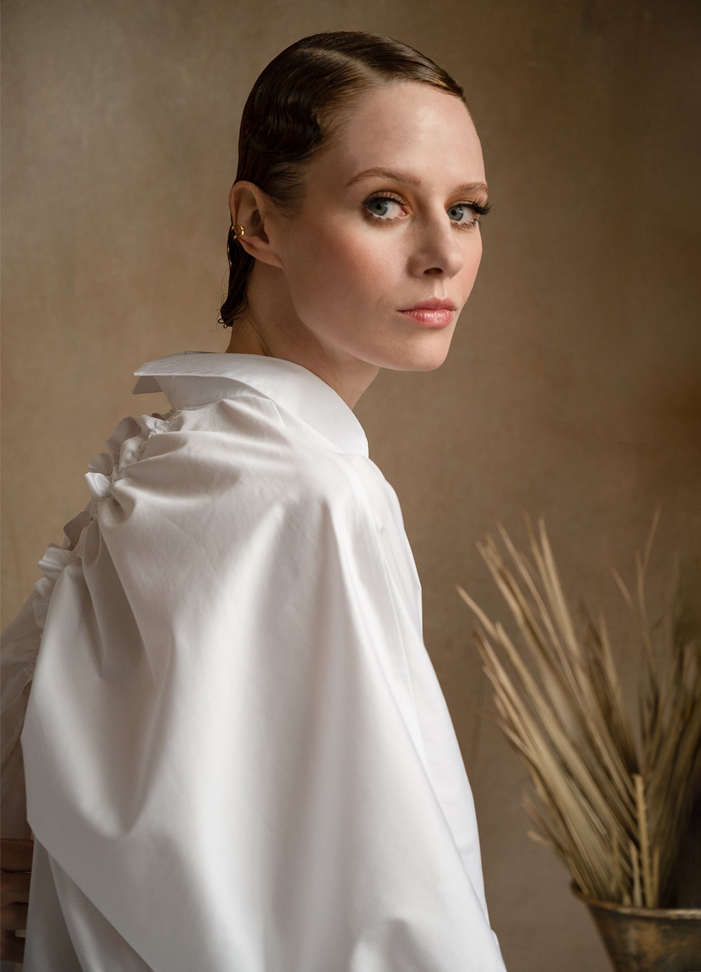 Prima Open-Back Cotton Shirt