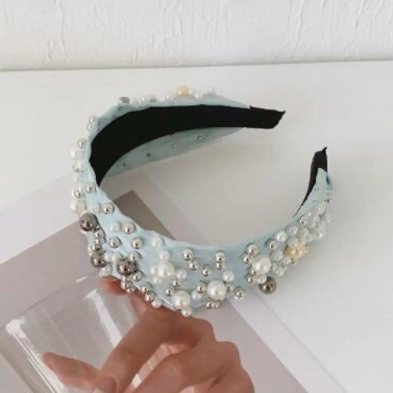 Mixed Pearl Baroque Center Knot Hairband