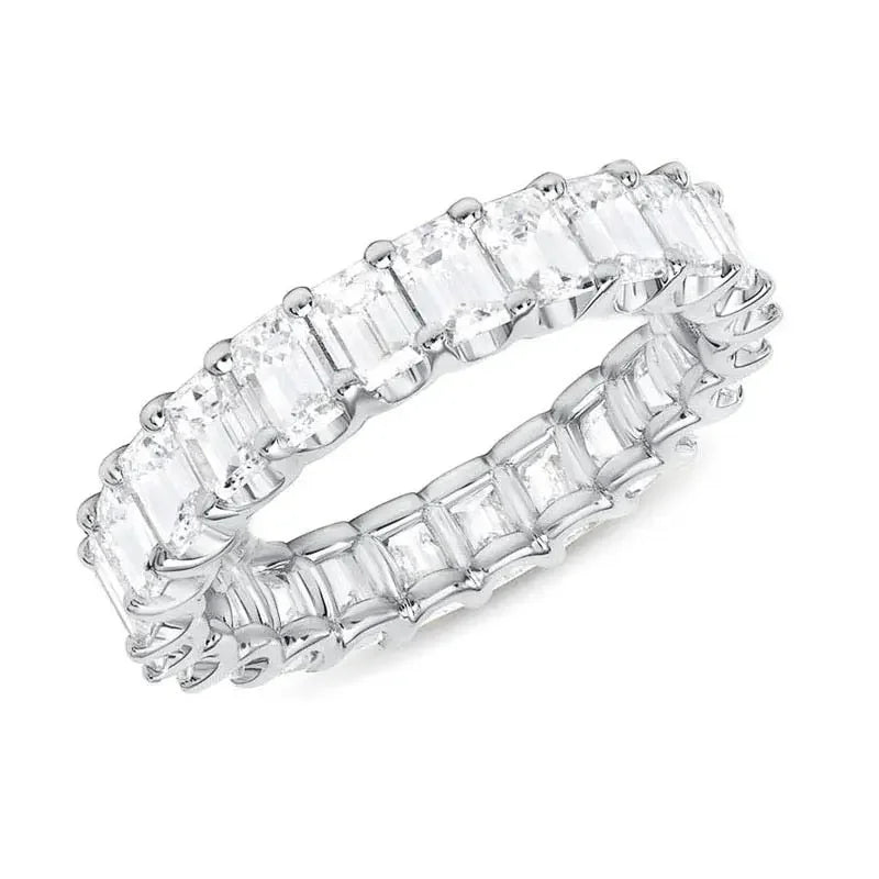 Dazzling Link Chain Ring