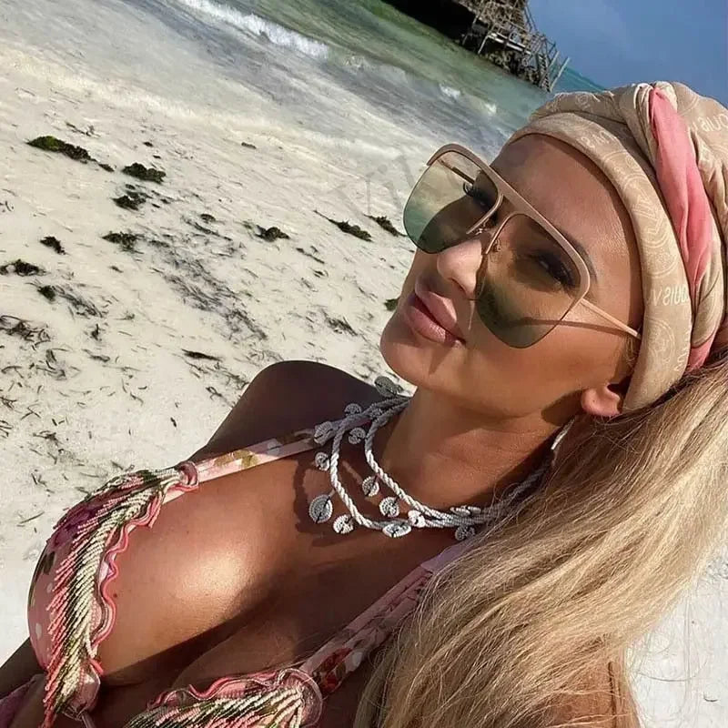 Oversized Gradient Sun Glasses UV400