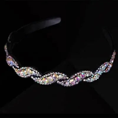 Elegant Pearl Headband With Teeth