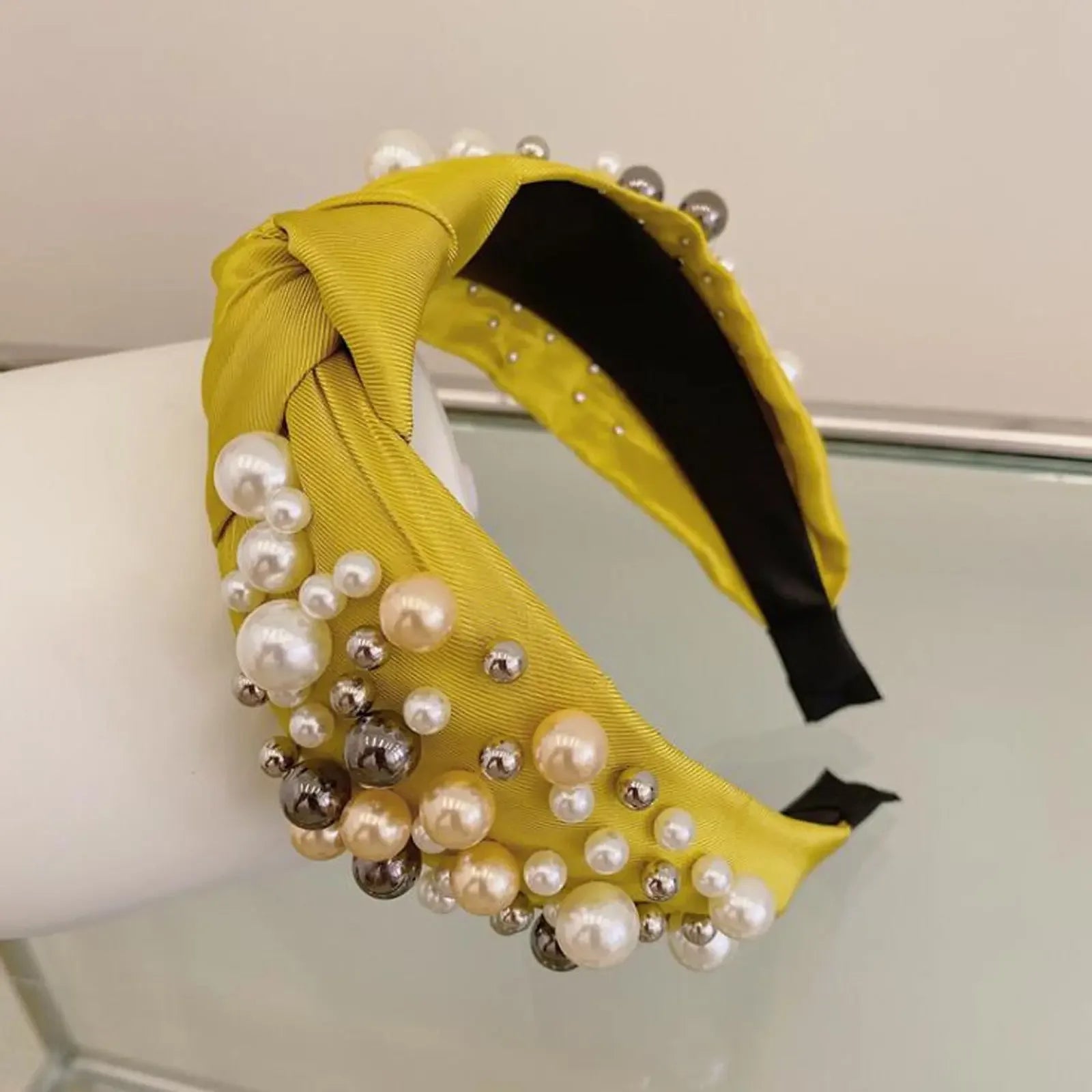 Mixed Pearl Baroque Center Knot Hairband