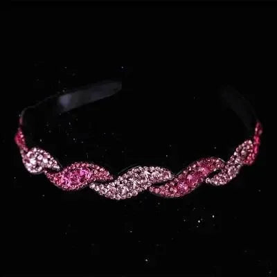 Elegant Pearl Headband With Teeth