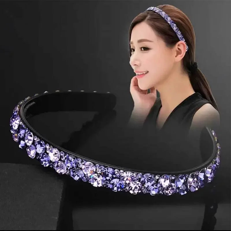 Elegant Pearl Headband With Teeth