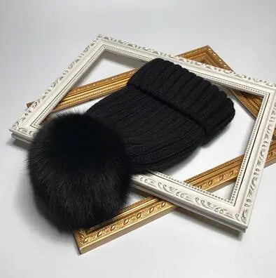 Premium Pom Hat