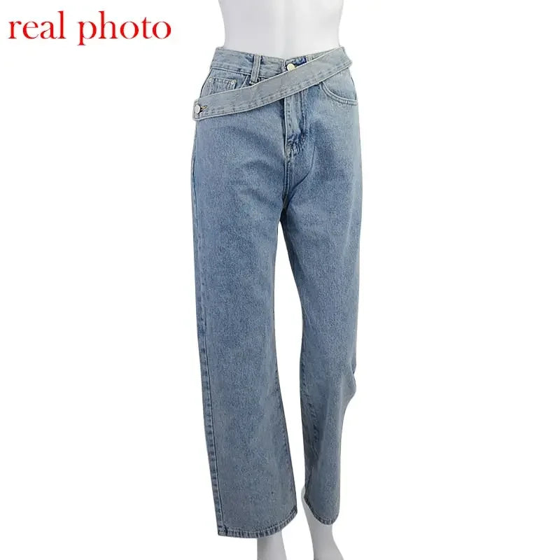 Straight Leg High Waist Jeans