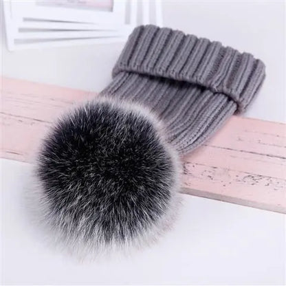 Premium Pom Hat