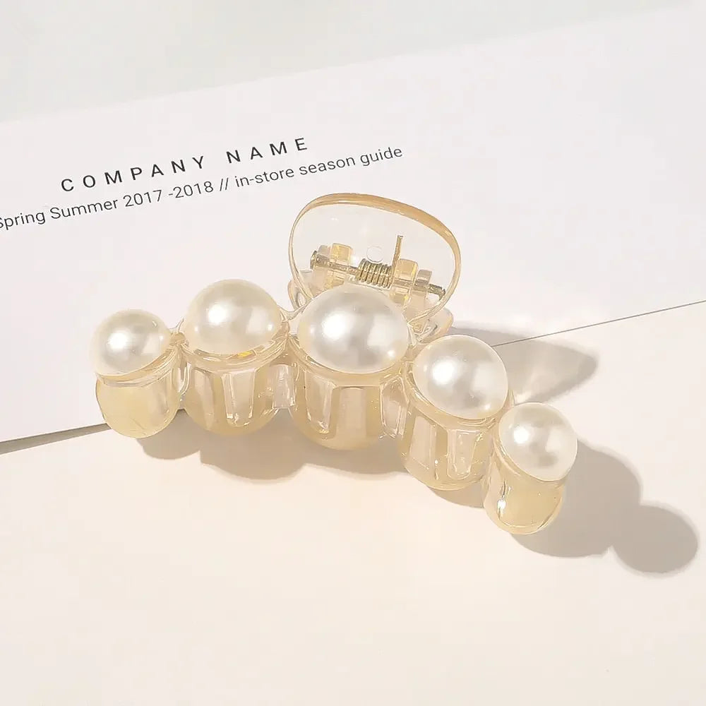 Giant Pearl Acrylic Hair Clip