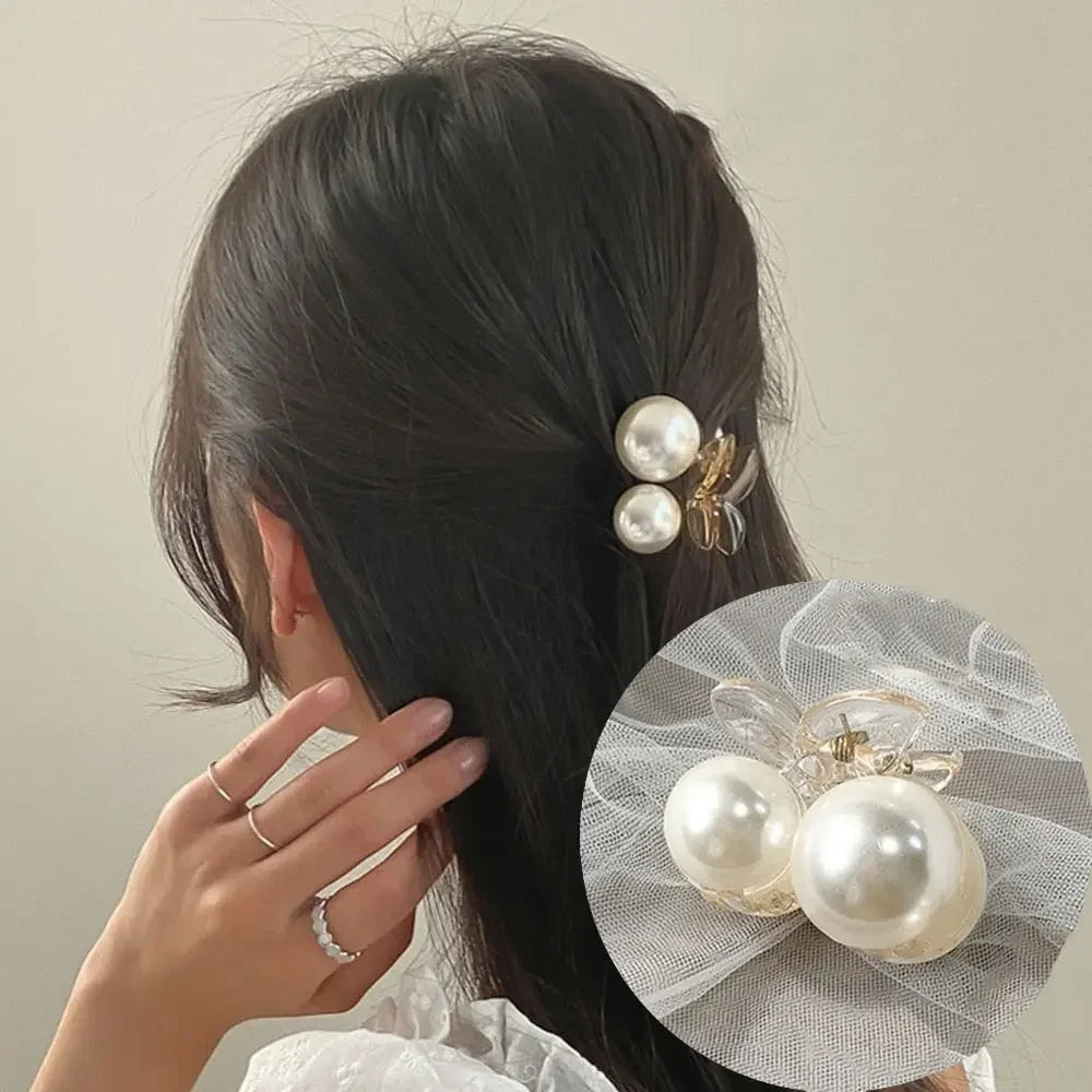 Giant Pearl Acrylic Hair Clip