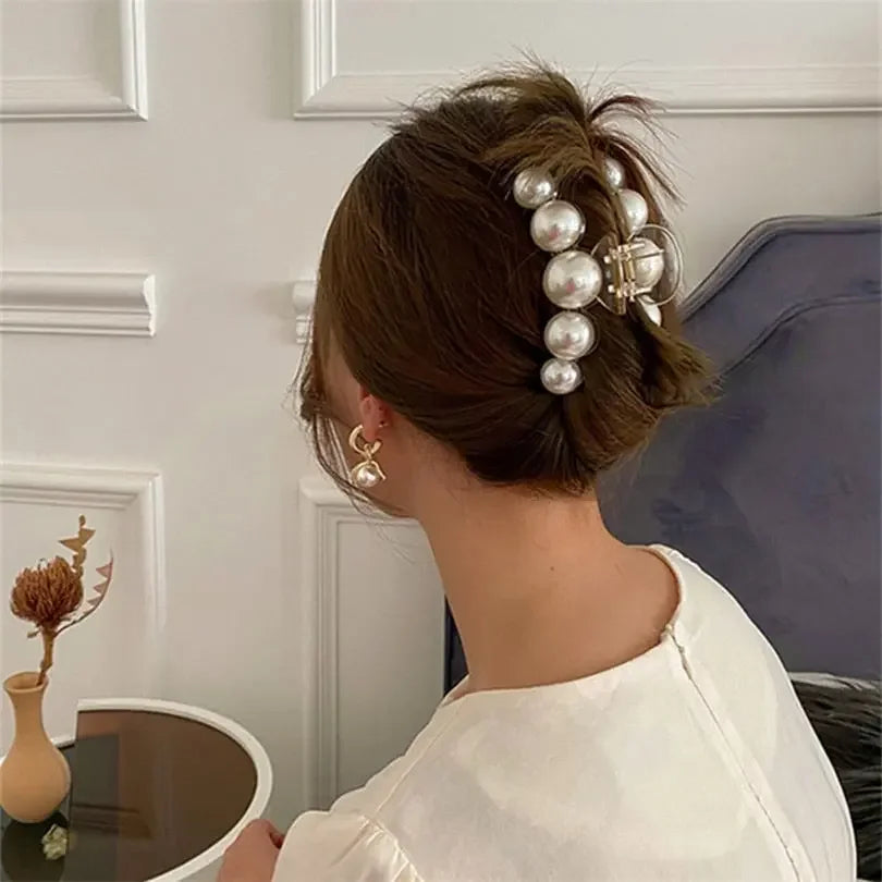 Giant Pearl Acrylic Hair Clip