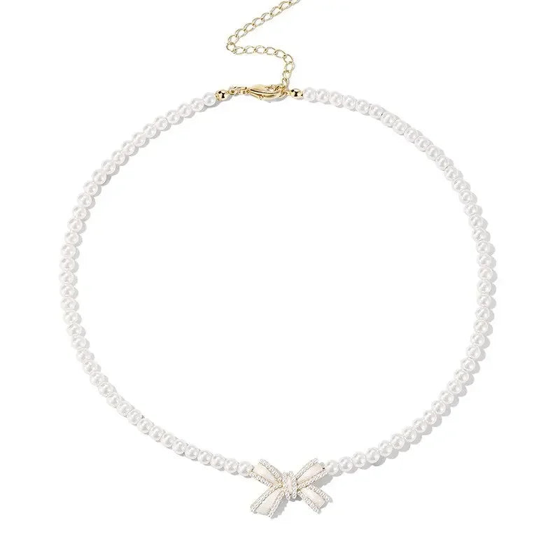 Lux Sassy Pearl Choker Necklace