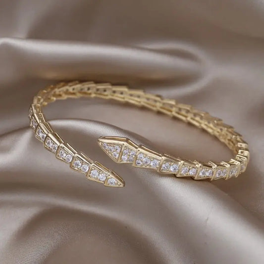 2023 New design fashion jewelry 14K gold plated copper inlaid zircon snake open bracelet luxury women's party accessories