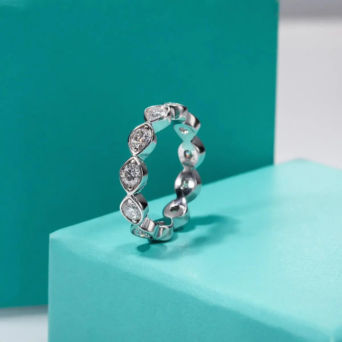 Girlfriend 3.5mm VVS1 D Color Moissanite Diamond Eternity Wedding Band Ring 925 Sterling Silver