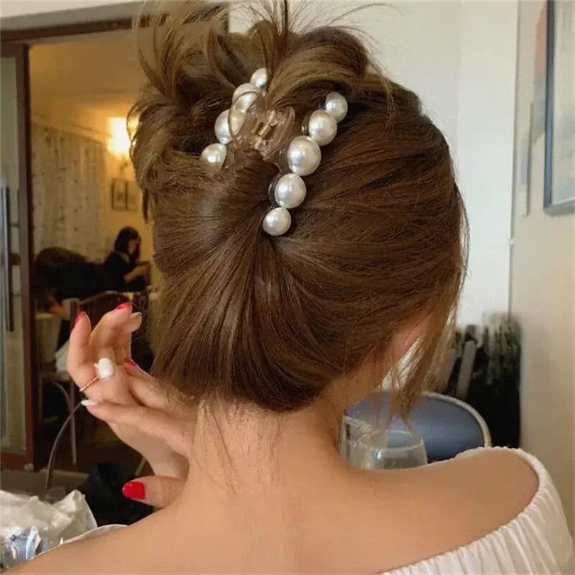 Giant Pearl Acrylic Hair Clip