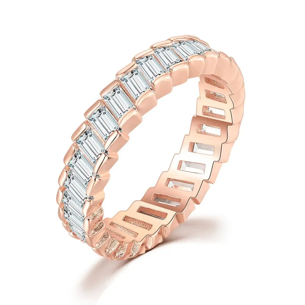 Dazzling Link Chain Ring