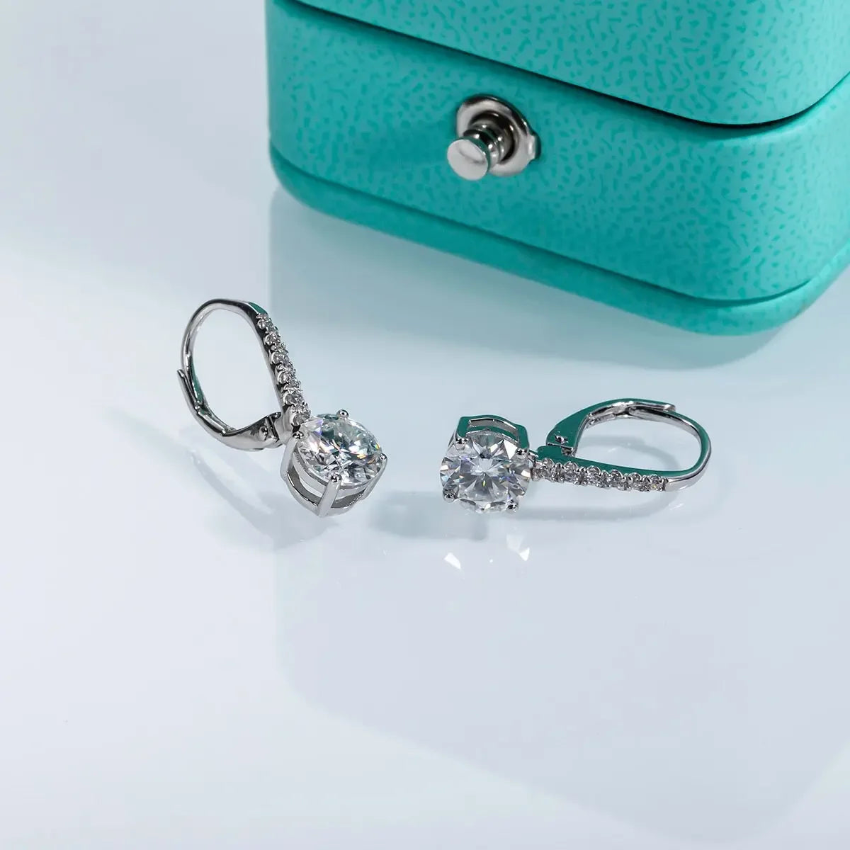 Lovely 1 Carat D Color Moissanite Dangle Drop 925 Sterling Silver Earrings With GRA Certificate