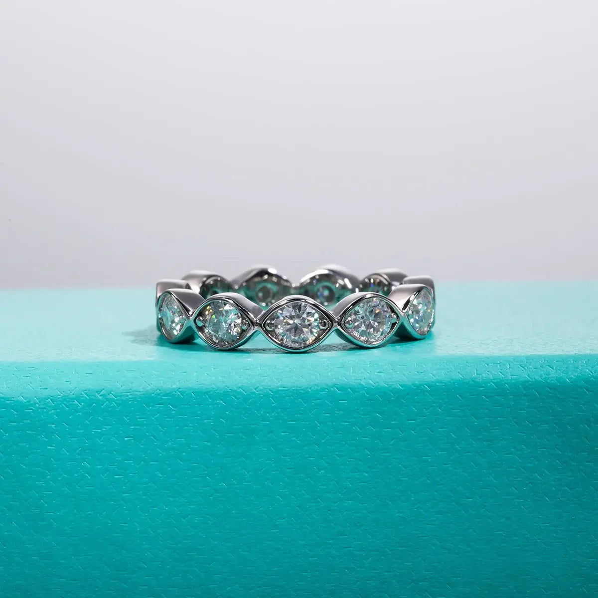 Girlfriend 3.5mm VVS1 D Color Moissanite Diamond Eternity Wedding Band Ring 925 Sterling Silver