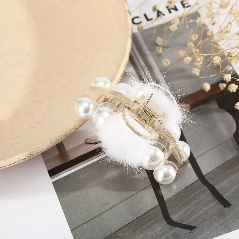 Giant Pearl Acrylic Hair Clip